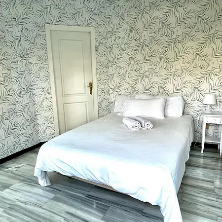 Apartment Puerto Banus With Private Garden Marbella